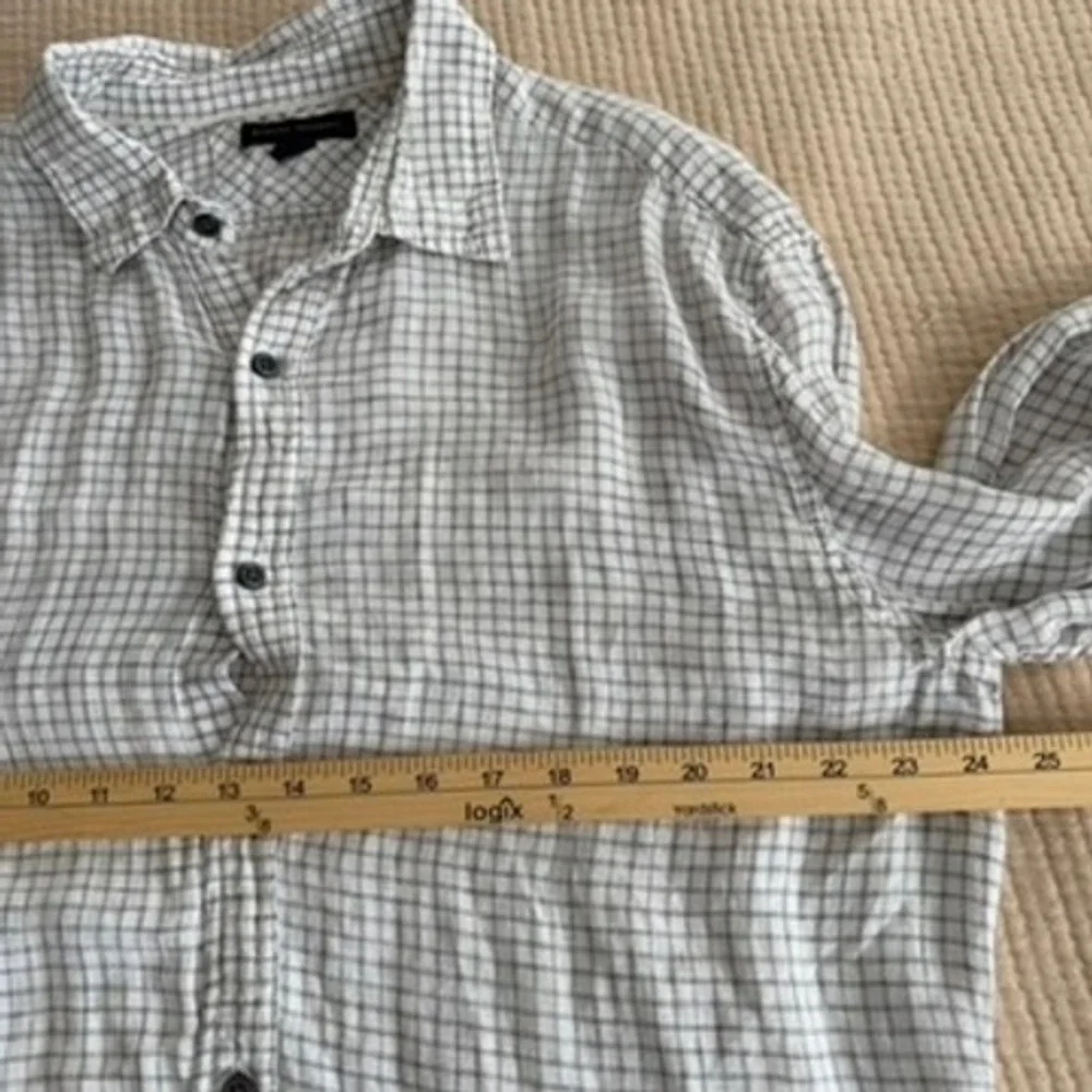 Banana Republic Button Down Shirt Men XL White Grey Windowpane Plaid Long Sleeve